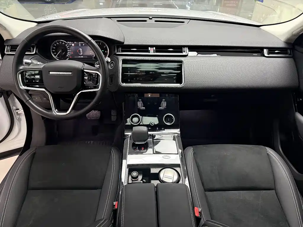 Land Rover Velar 2021 — фото 12