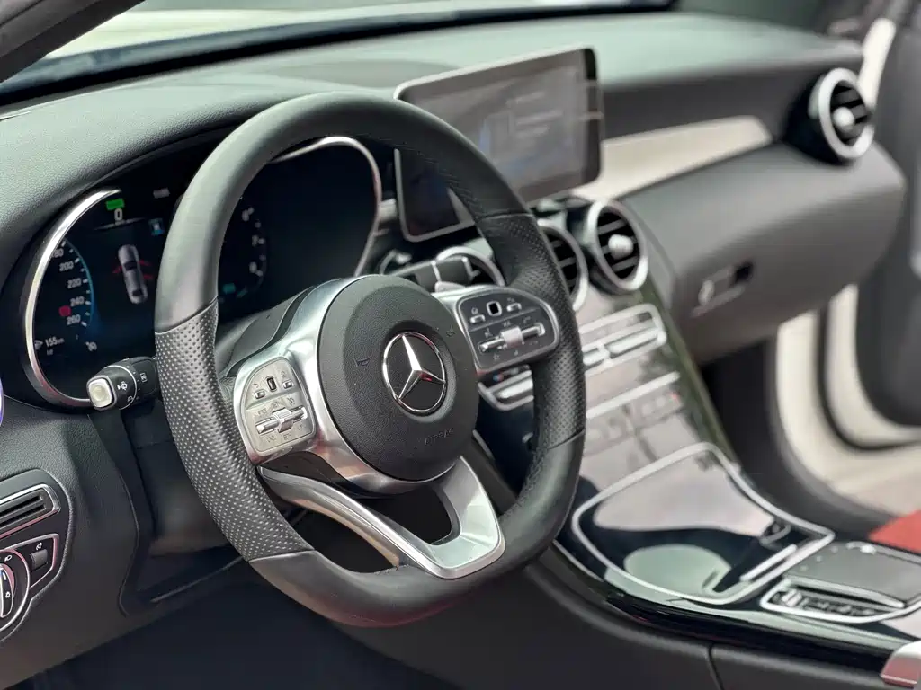 Mercedes-Benz C-Class 2020 — фото 11