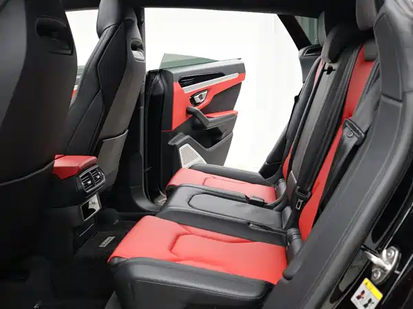 Lamborghini Urus 2019