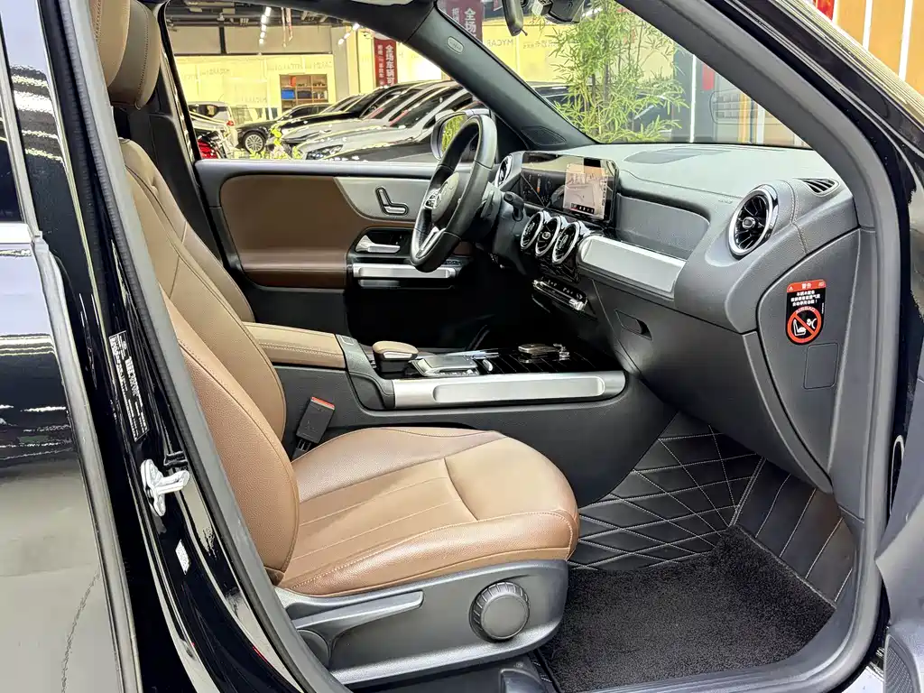 Mercedes-Benz GLB 2022 — фото 16