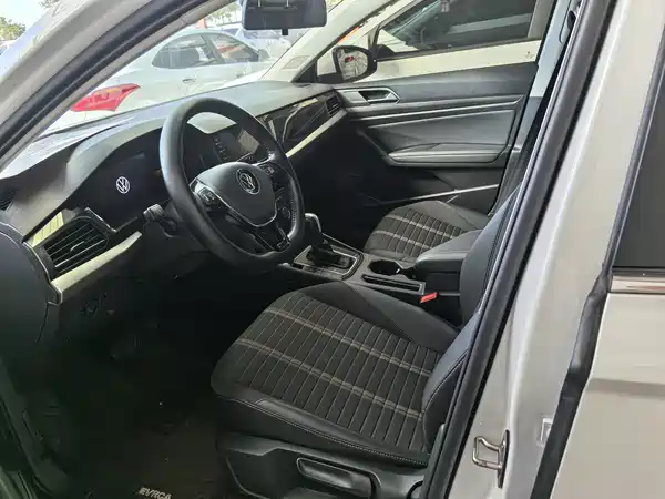 Volkswagen Lavida 2022