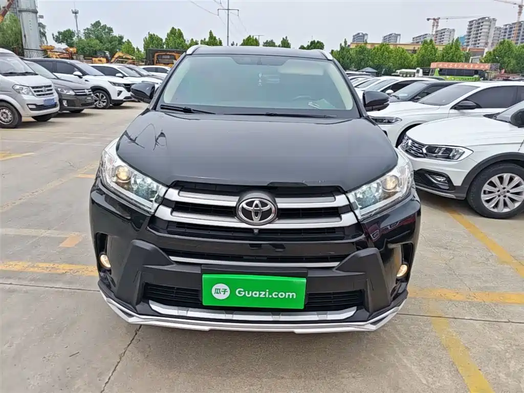 Toyota Highlander 2019 — фото 3