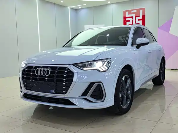 Audi Q3 2022