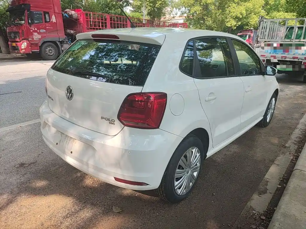 Volkswagen Polo 2016