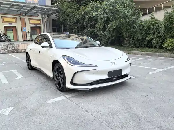 IM Motors L6 2024