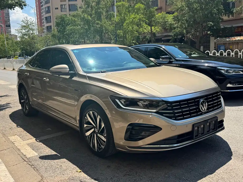 Volkswagen Passat 2022
