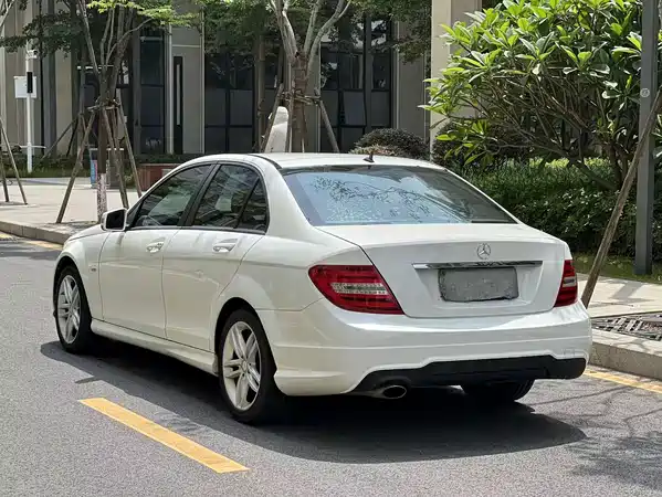 Mercedes-Benz C-Class 2014