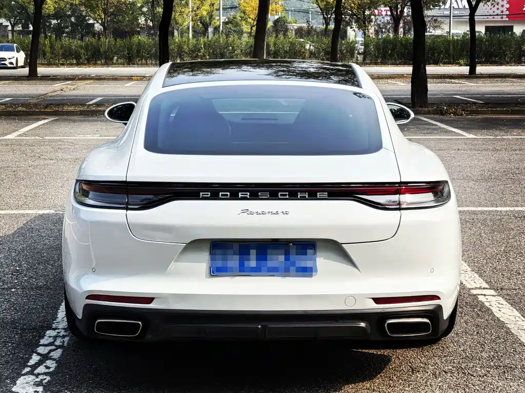 Porsche Panamera 2023 — фото 15
