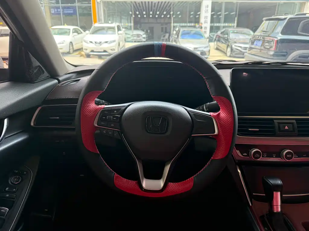 Honda Accord 2021 — фото 11