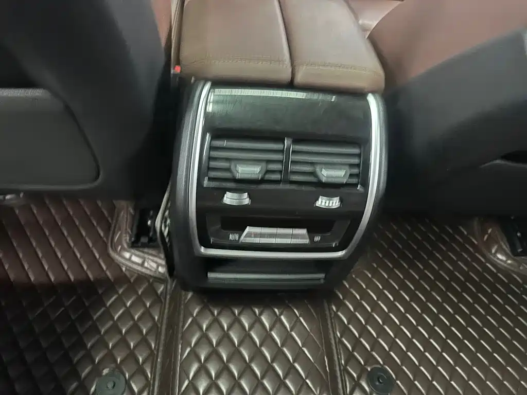 BMW X5 2019 — фото 14
