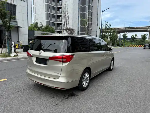 Buick GL8 2020