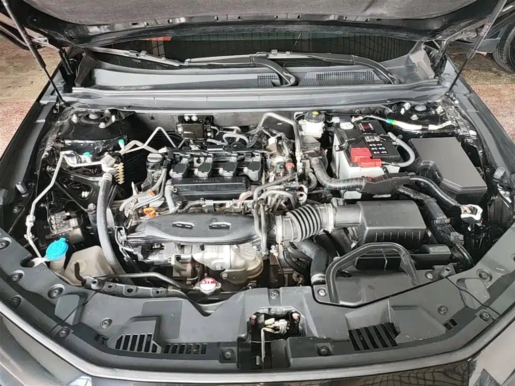 Honda Accord 2023 — фото 20