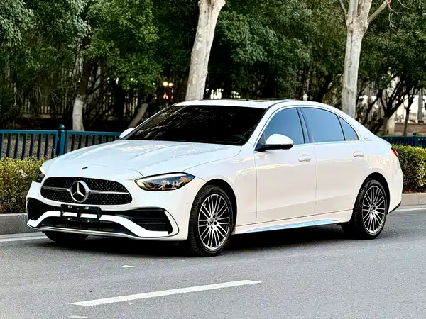 Mercedes-Benz C-Class 2023