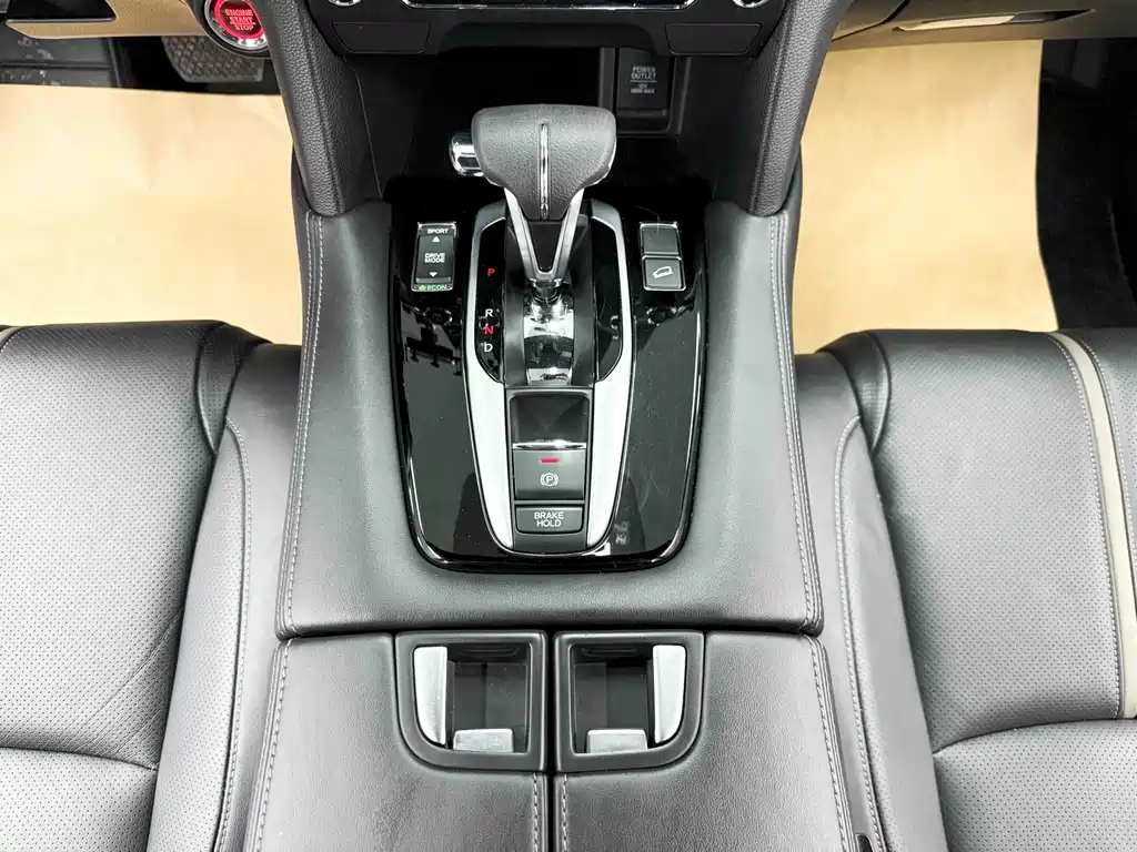 Honda UR-V 2021 — фото 17