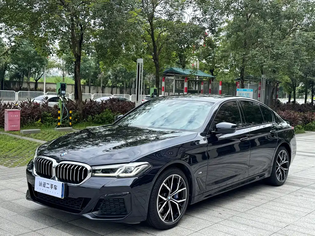 BMW 5 Series 2022