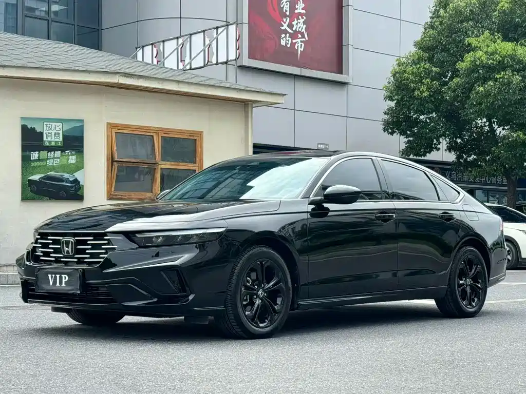 Honda Accord 2025