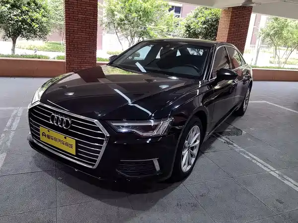 Audi A6L 2022