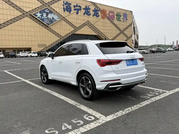 Audi Q3 2022