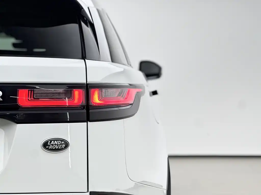 Land Rover Range Rover Velar 2018 — фото 16