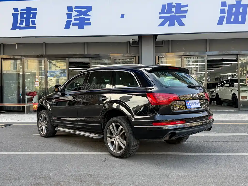 Audi Q7 2014 — фото 14