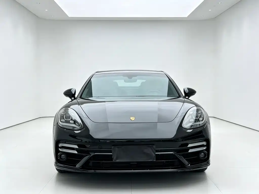 Porsche Panamera 2017 — фото 2