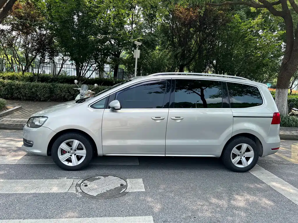 Volkswagen Sharan 2013