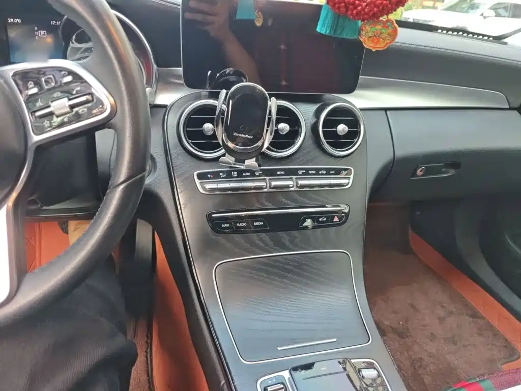 Mercedes-Benz C-Class 2019