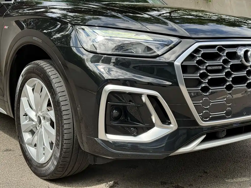 Audi Q5L 2022 — фото 33