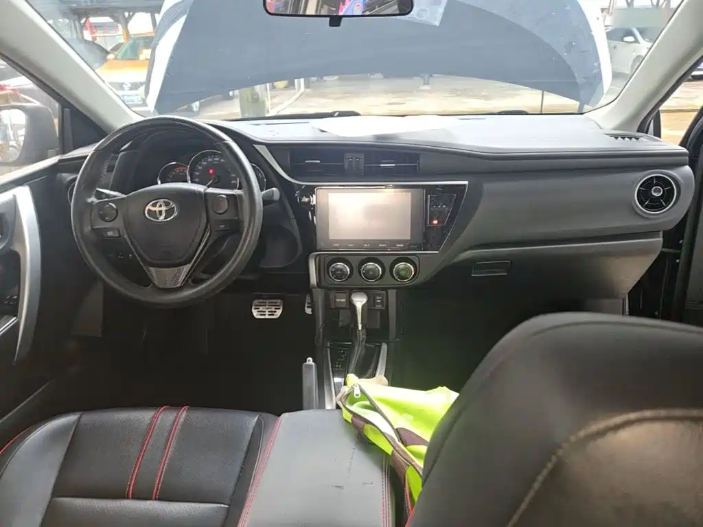Toyota Levin 2017 — фото 10