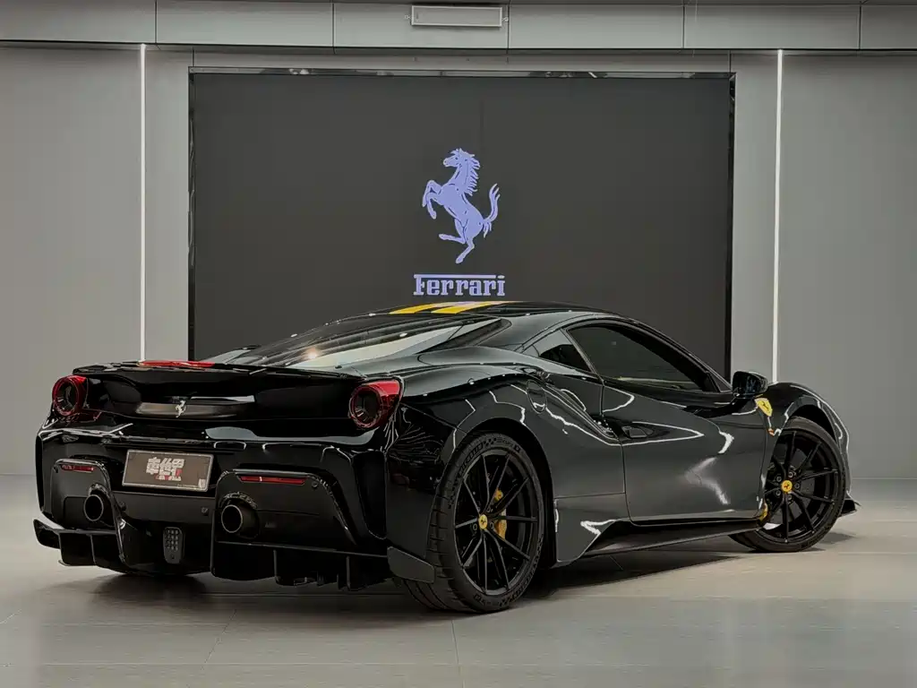 Ferrari 488 2019 — фото 3