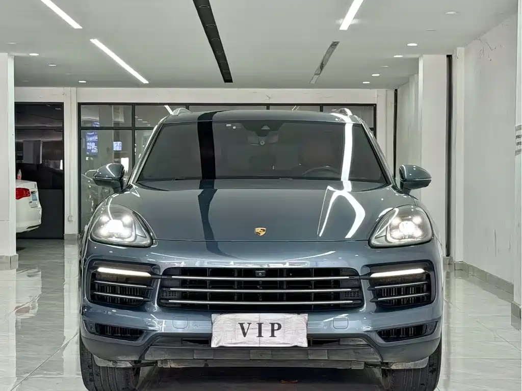 Porsche Cayenne 2018 — фото 2