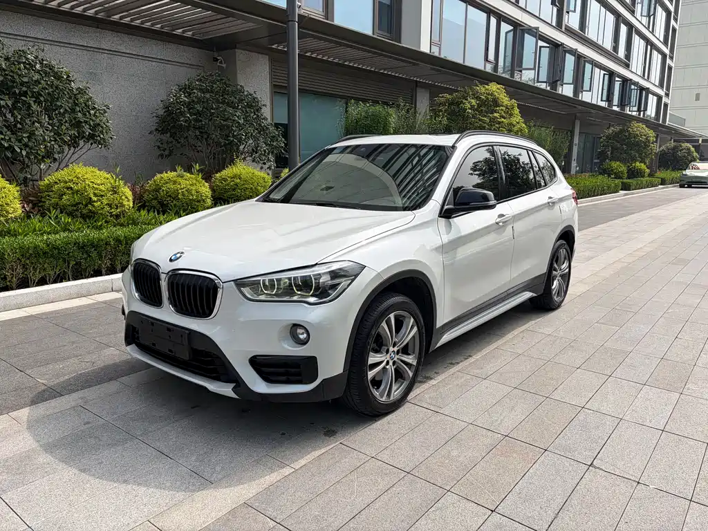 BMW X1 2018 — фото 2