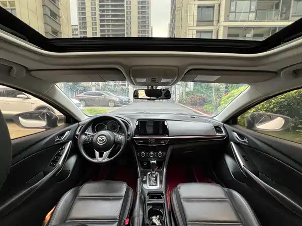 Mazda Atenza 2015