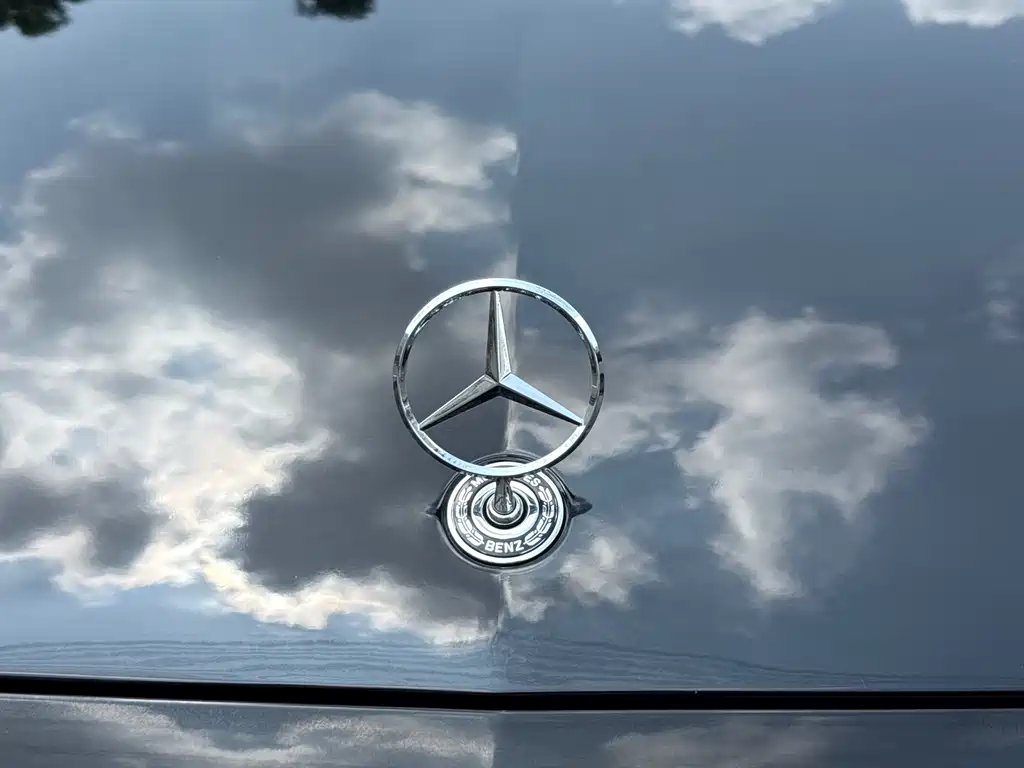 Mercedes-Benz E-Class 2022 — фото 12