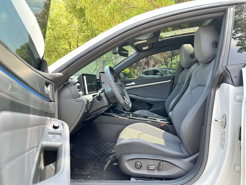 Volkswagen Lamando 2025