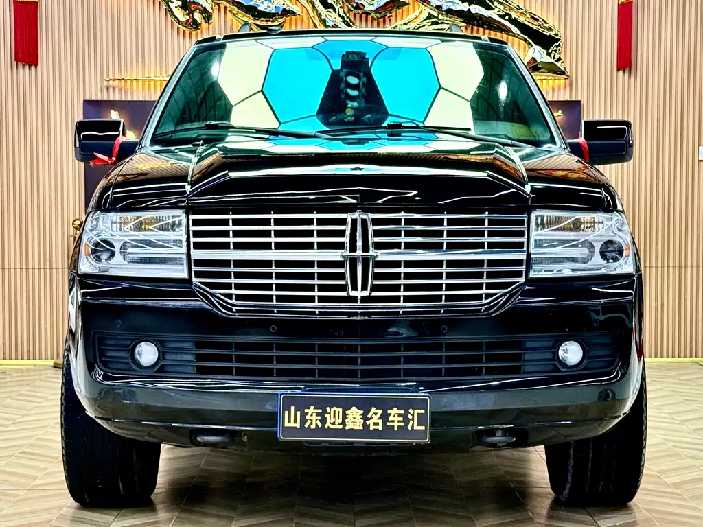 Lincoln Navigator 2012 — фото 2