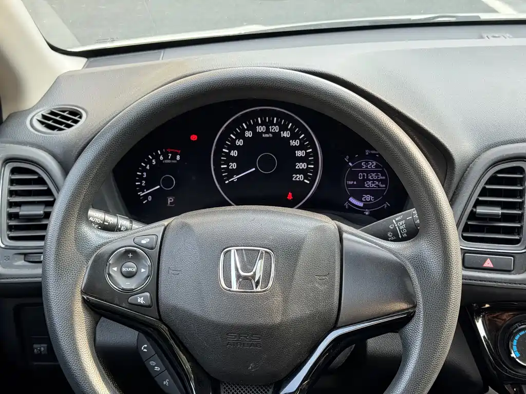 Honda Vezel 2021 — фото 16