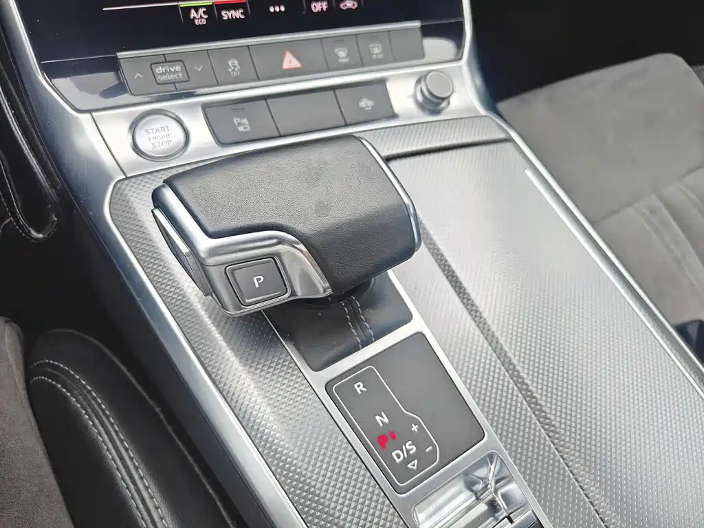 Audi A6L 2020 — фото 18