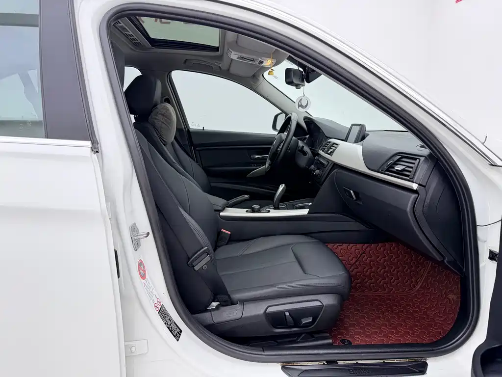 BMW 3 Series 2014 — фото 14