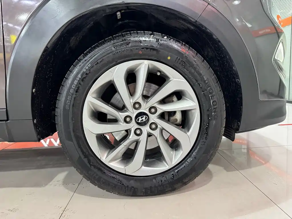 Hyundai Tucson 2016 — фото 21