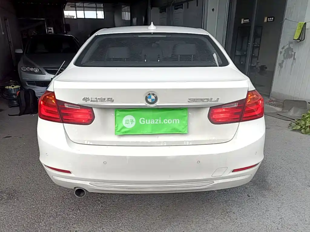 BMW 3 Series 2015