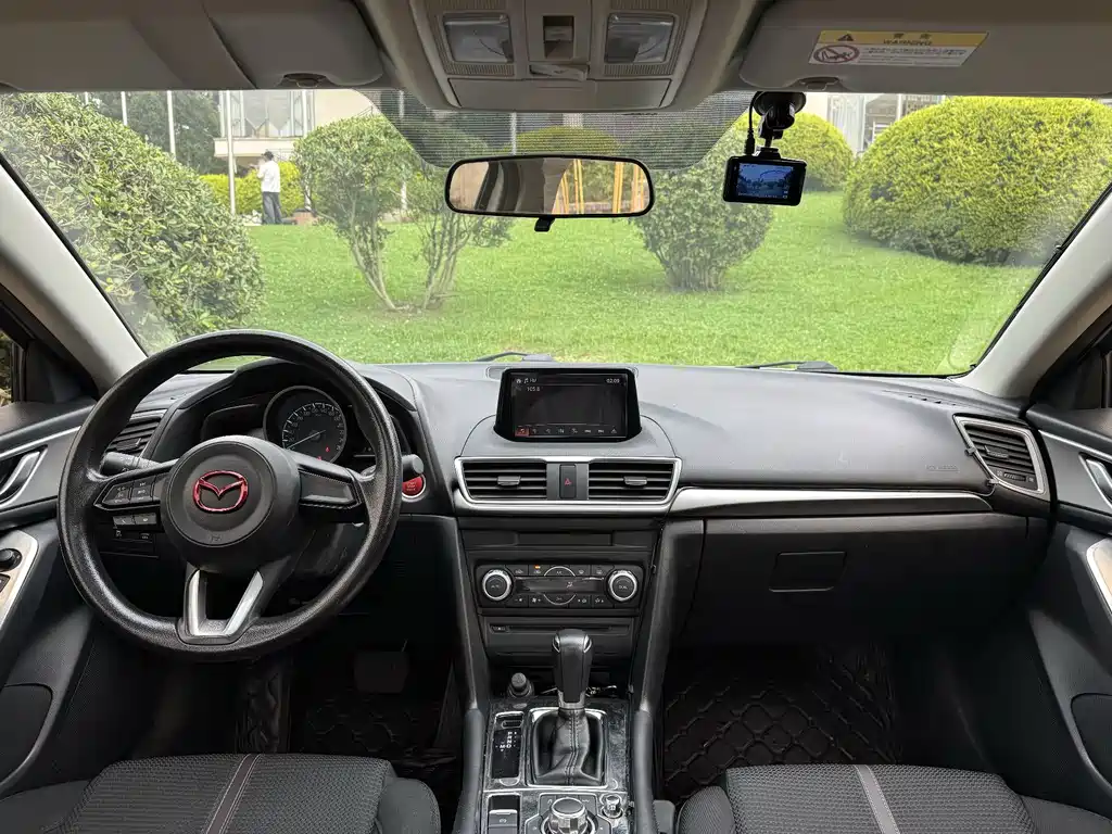 Mazda 3 Angkesela 2018 — фото 21