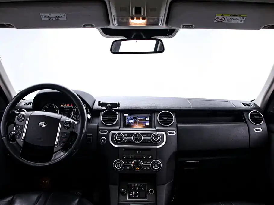 Land Rover Discovery 2016 — фото 5