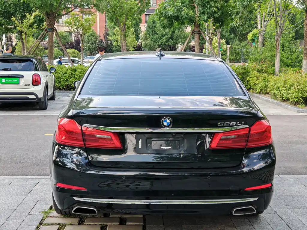 BMW 5 Series 2017
