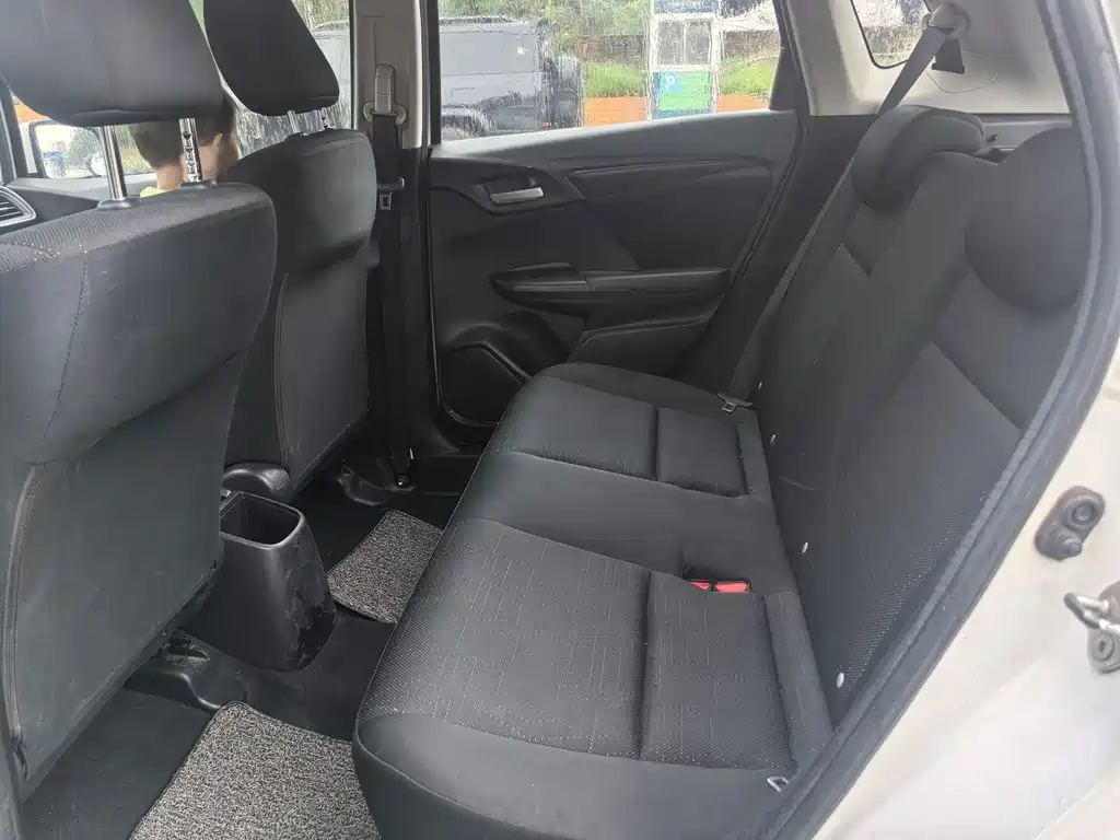 Honda Fit 2014 — фото 13