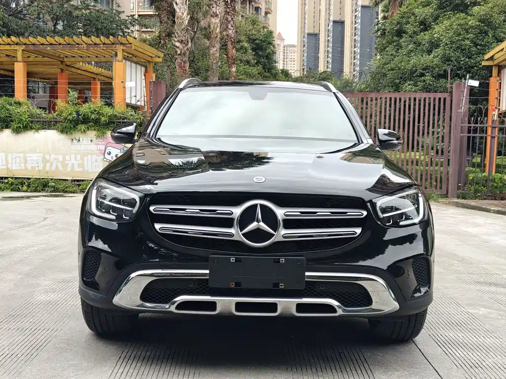 Mercedes-Benz GLC 2021
