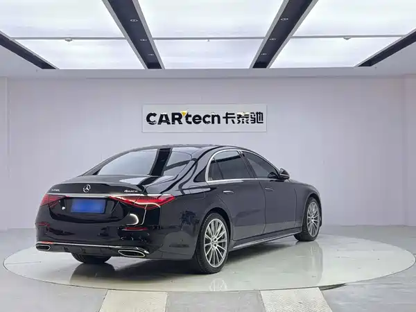 Mercedes-Benz S-Class 2021