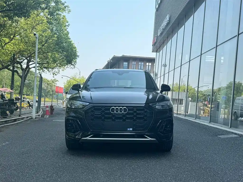Audi Q5L 2023