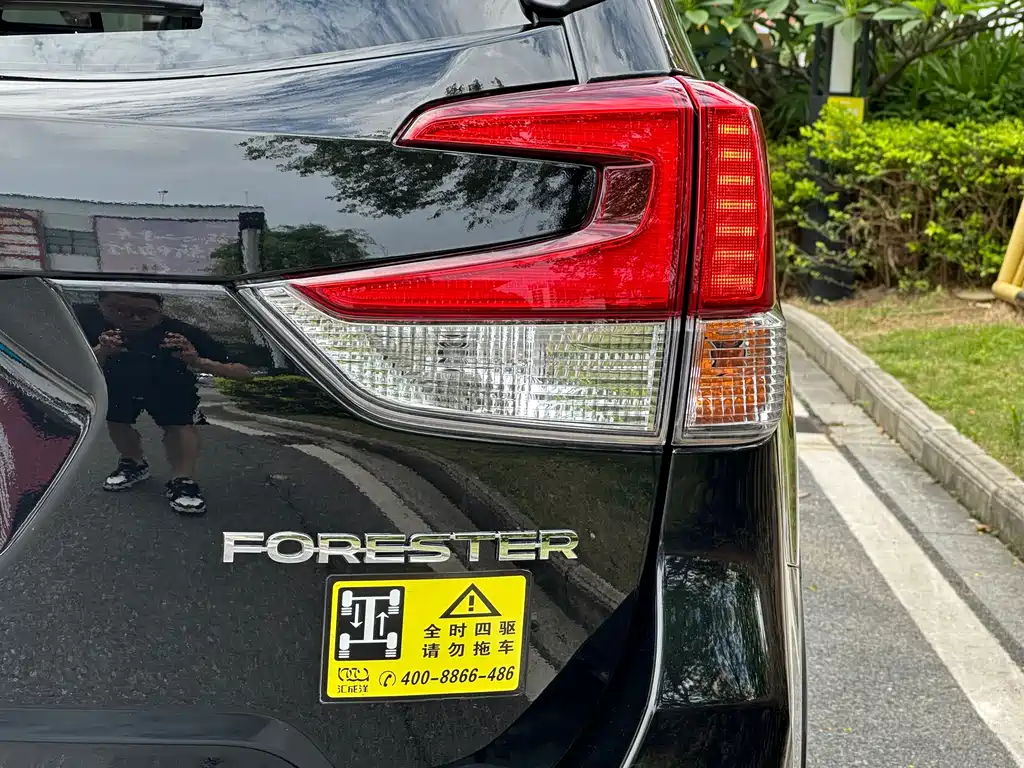 Subaru Forester 2018 — фото 20