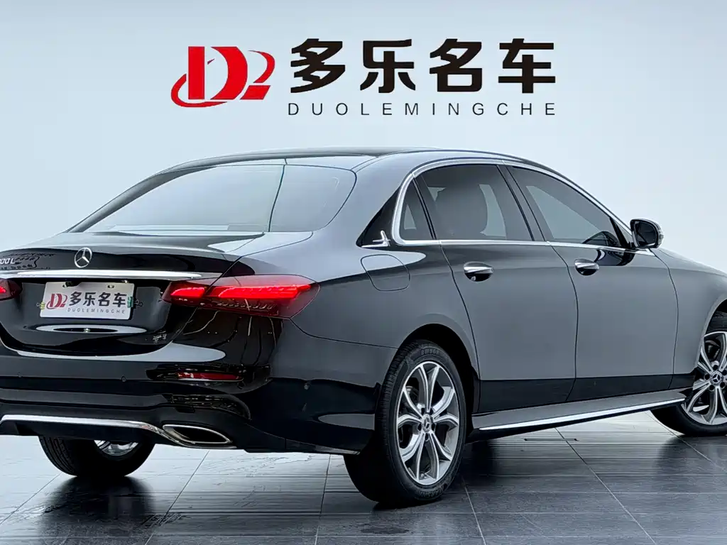 Mercedes-Benz E-Class 2021